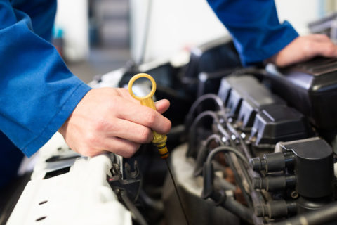 oil change, oil filter replacement and other fluids topup in auckland, mt eden and st lukes