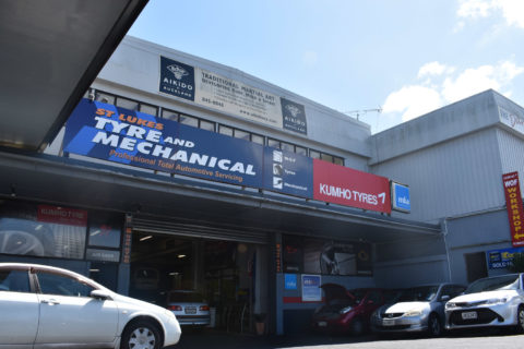 tyre and mechanical full car service workshop at st lukes